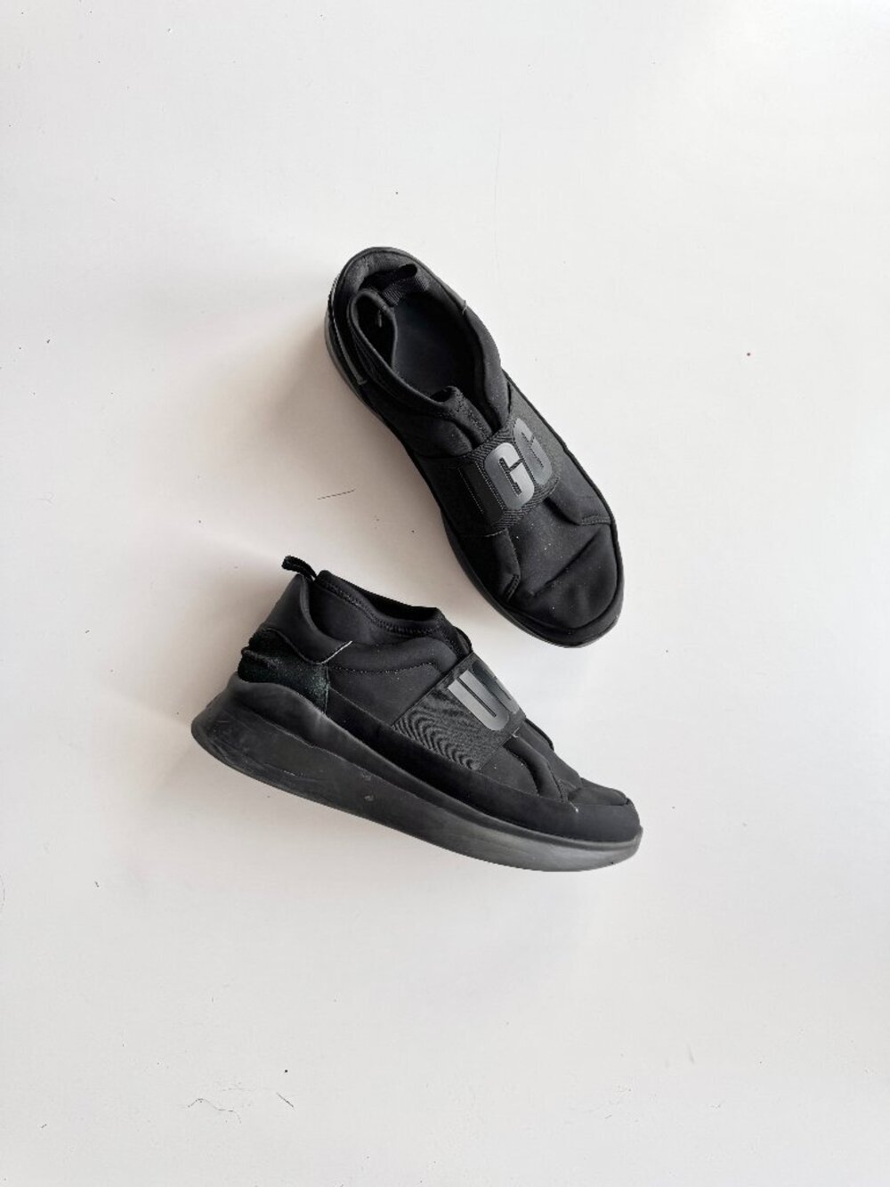 UGG Neutra Black Neoprene Platform Sneakers Running Shoes, Size 9